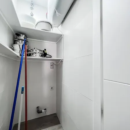 Apartment Cd-1382 Two Bedroom With Terrace