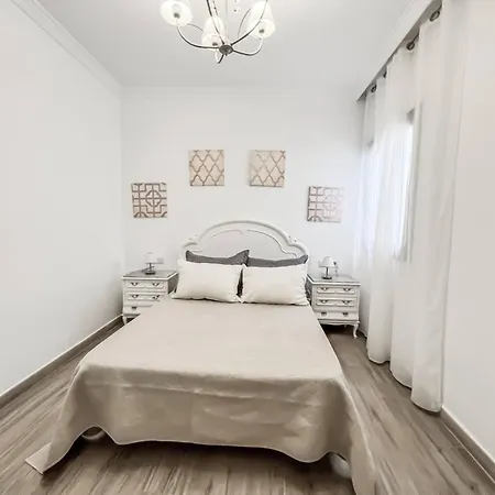 Cd-1382 Two Bedroom With Terrace Apartment Nerja
