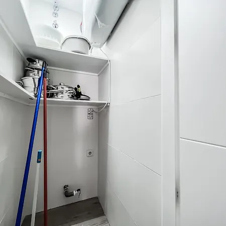 Apartment Cd-1382 Two Bedroom With Terrace *