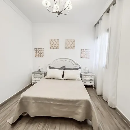 Cd-1382 Two Bedroom With Terrace Apartment